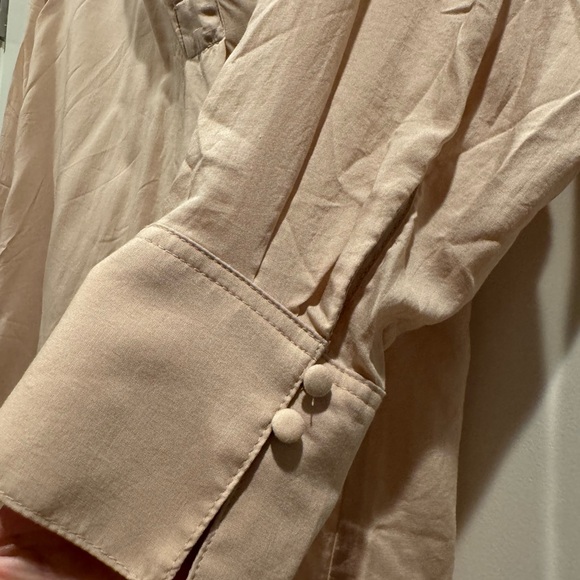 H&M Beige Women's Dress - Picture 2 of 2